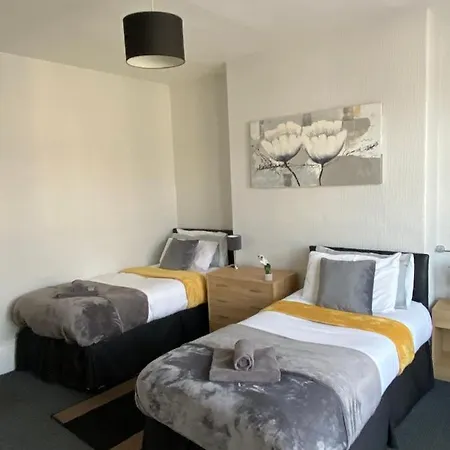 Tudor Lodge- Bed And Breakfast Redcar B&B ريدكار